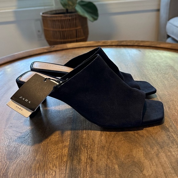 NWT Zara Slide Navy Suede Square Toe Slip On Mule Heel - Picture 1 of 8